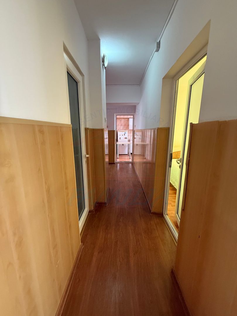 APARTAMENT 4 CAMERE, MICRO 20, 110.000 € - Poză 10