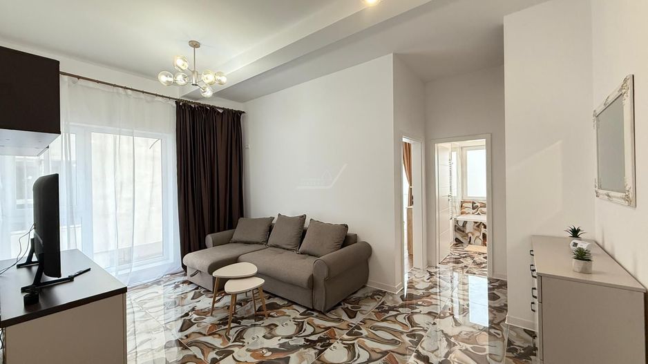 Disponibil imediat. Etaj 1. Bucatarie inchisa. Loc de parcare. - Poză 4