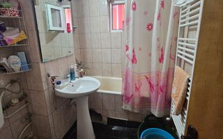 De vânzare apartament 3 camere, Prudu – Complex 2 - Poză 8