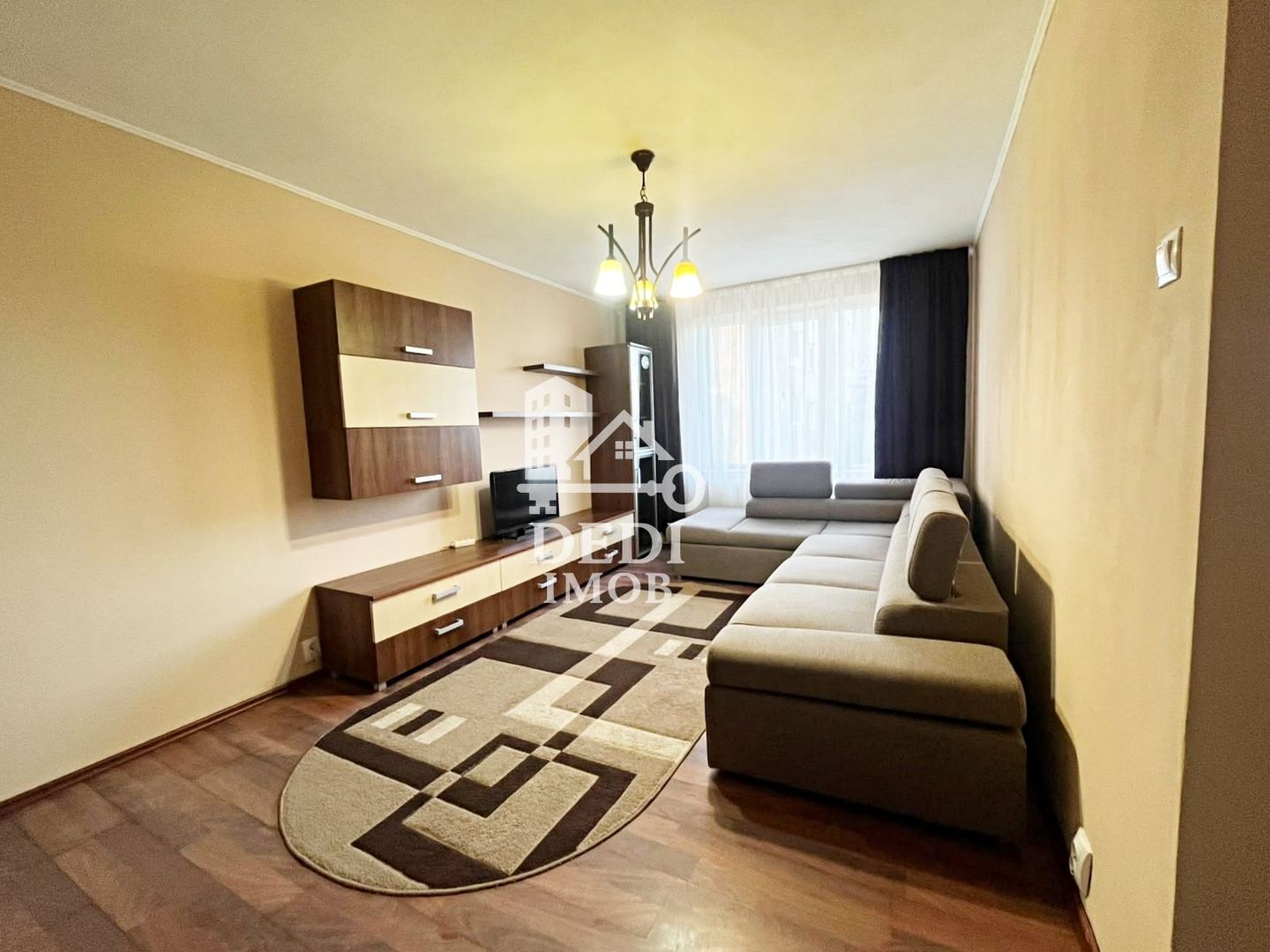 Apartament 3 camere de vanzare in zona Rogerius, Oradea - Poză 7