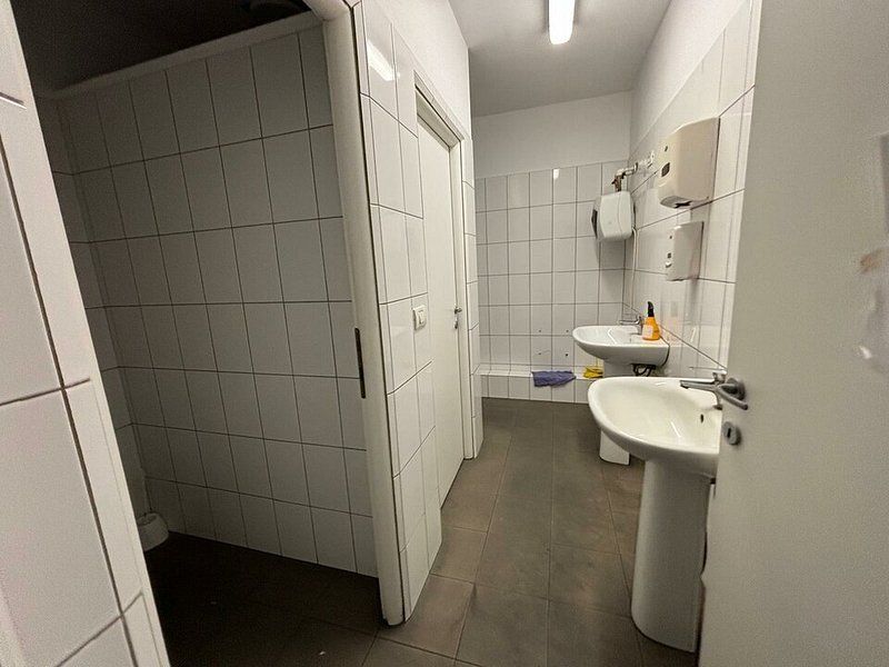 Hala industrial de 2000 mp cu autorizatie ISU Cat D - Poză 10