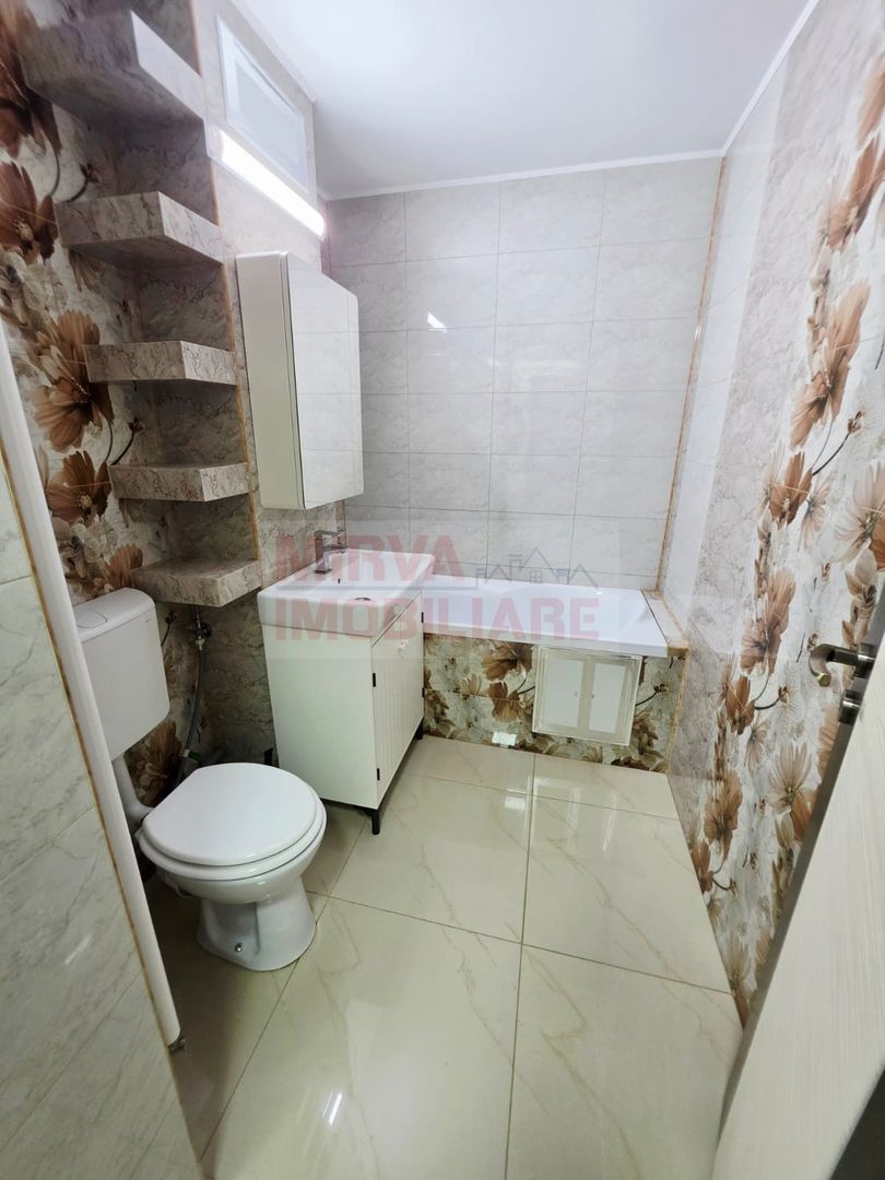 Apartament 3 camere de inchiriat, 9 Mai, 2 bai, beci - Poză 25