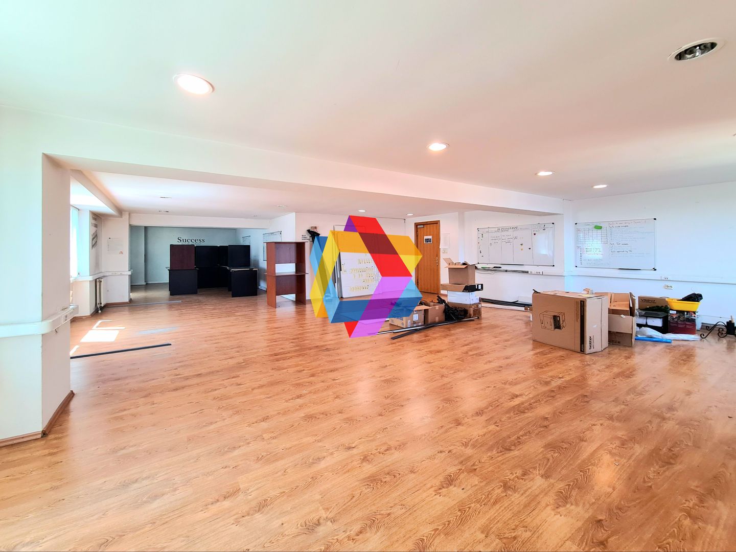 Spatiu birouri de închiriat Brasov - 90 mp # plus-imo.ro - Poză 2