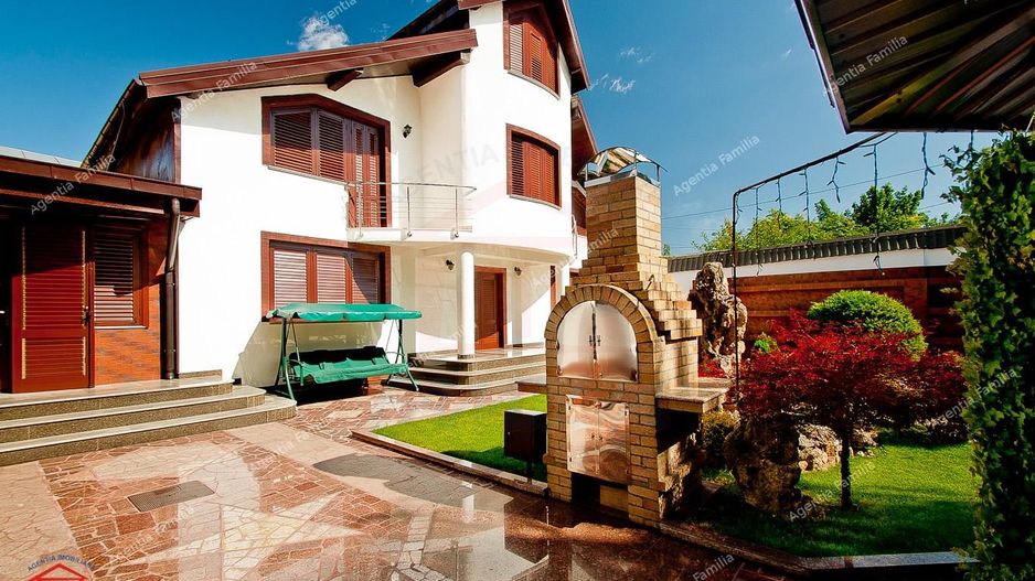 Vanzare vila clasica amenajata in stil Baroc situata in Galati - Poză 10