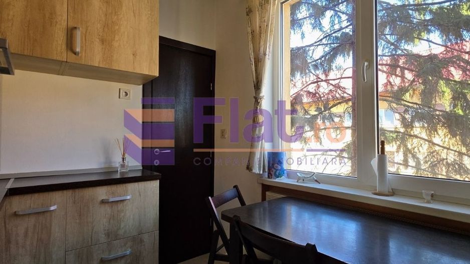 Apartament 2 camere decomandat Tractorul - Poză 9