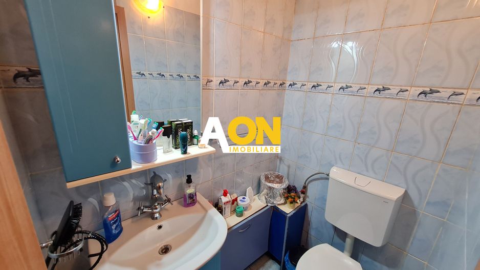 Apartament 3 camere, Decomandat, 69 mp, Zona Cetate - Poză 13