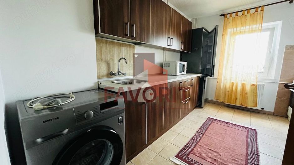 Decomandat. Etaj intermediar. 2 balcoane. - Poză 5