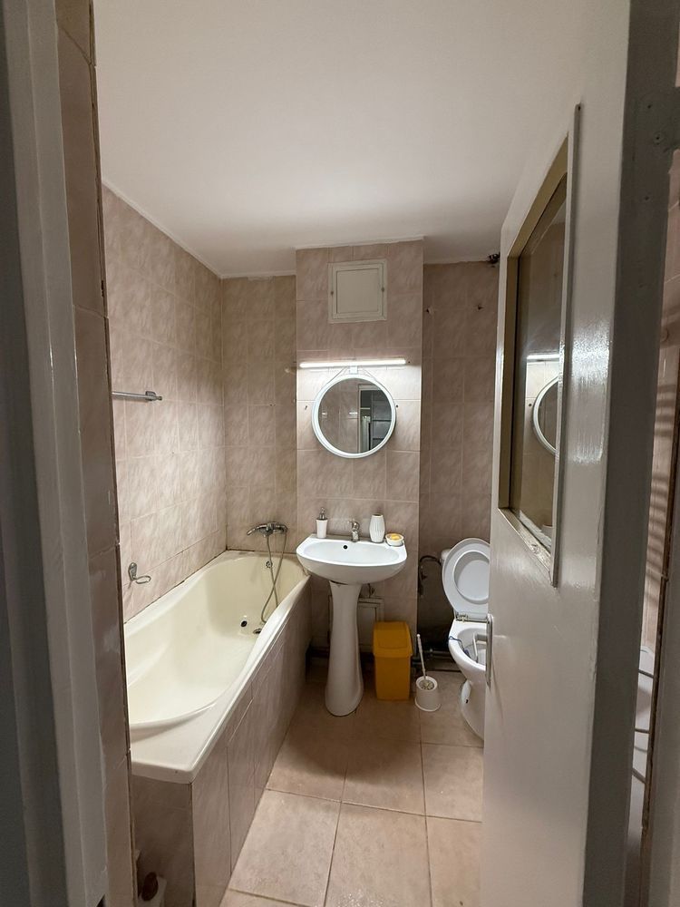 Apartament cu 3 camere- Ultracentral - Poză 6