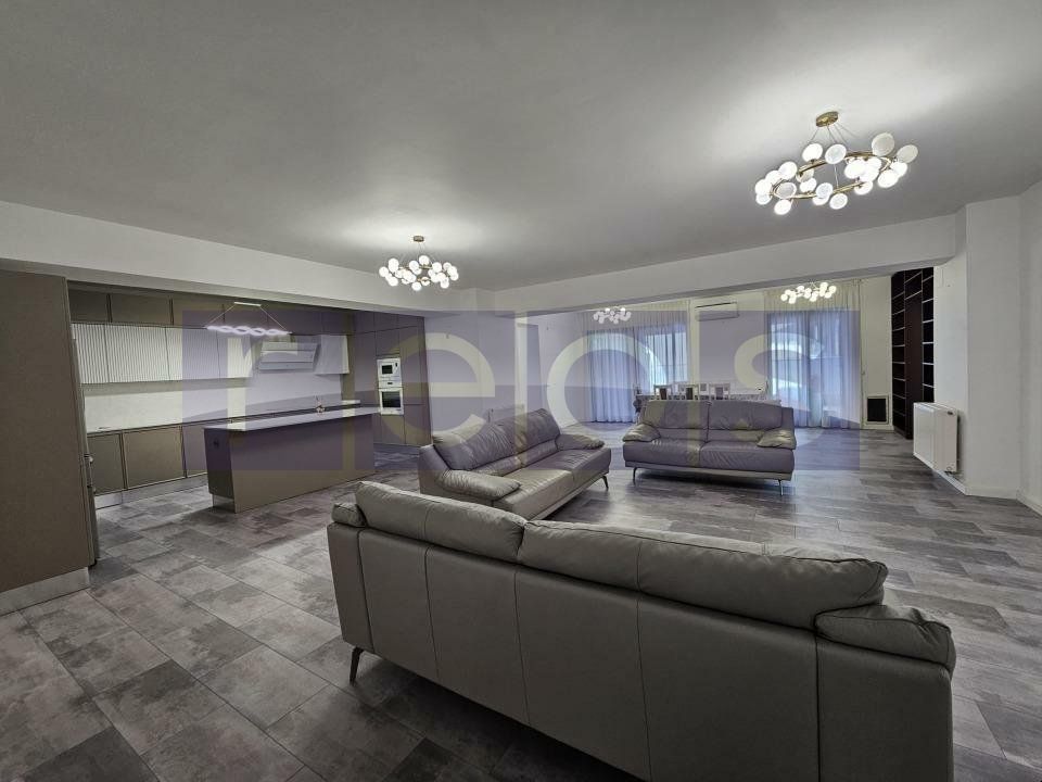 VANZARE 4 CAMERE LUX | 172MP | MOBILAT SI UTILAT PREMIUM |TERASA 22MP - Poză 3