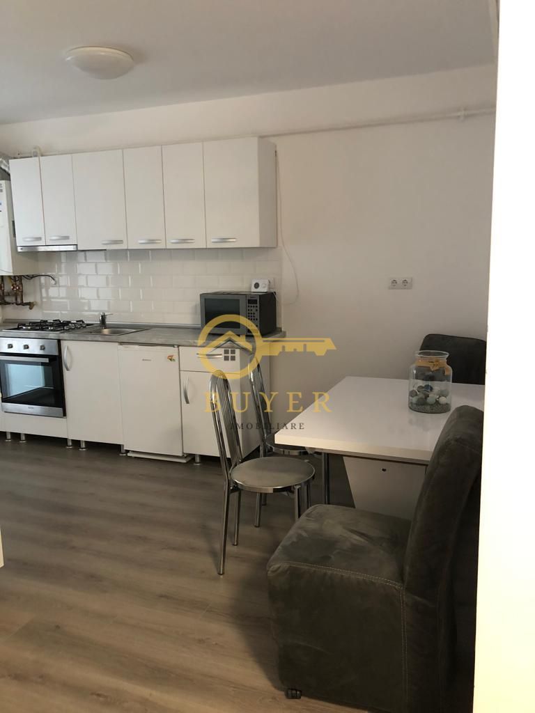 Garsoniera pe Pictor Brana, Selimbar- Etaj 1, loc de parcare privat - Poză 6