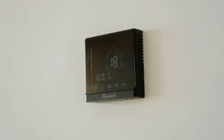 Apartament de Vânzare cu 3 Camere în Zona de Nord a Bucureștiului - Poză 12