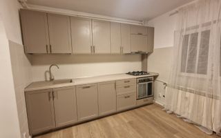 Apartament 3 camere renovat  1/8, 1990 dec. primul chirias - Poză 1