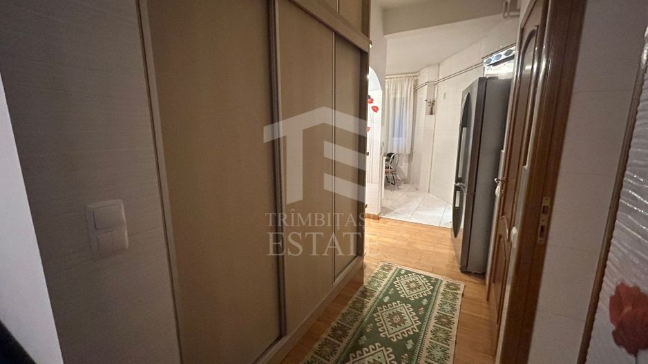 3 Camere Ultracentral 2 minute de Metrou Univestitate - Poză 6