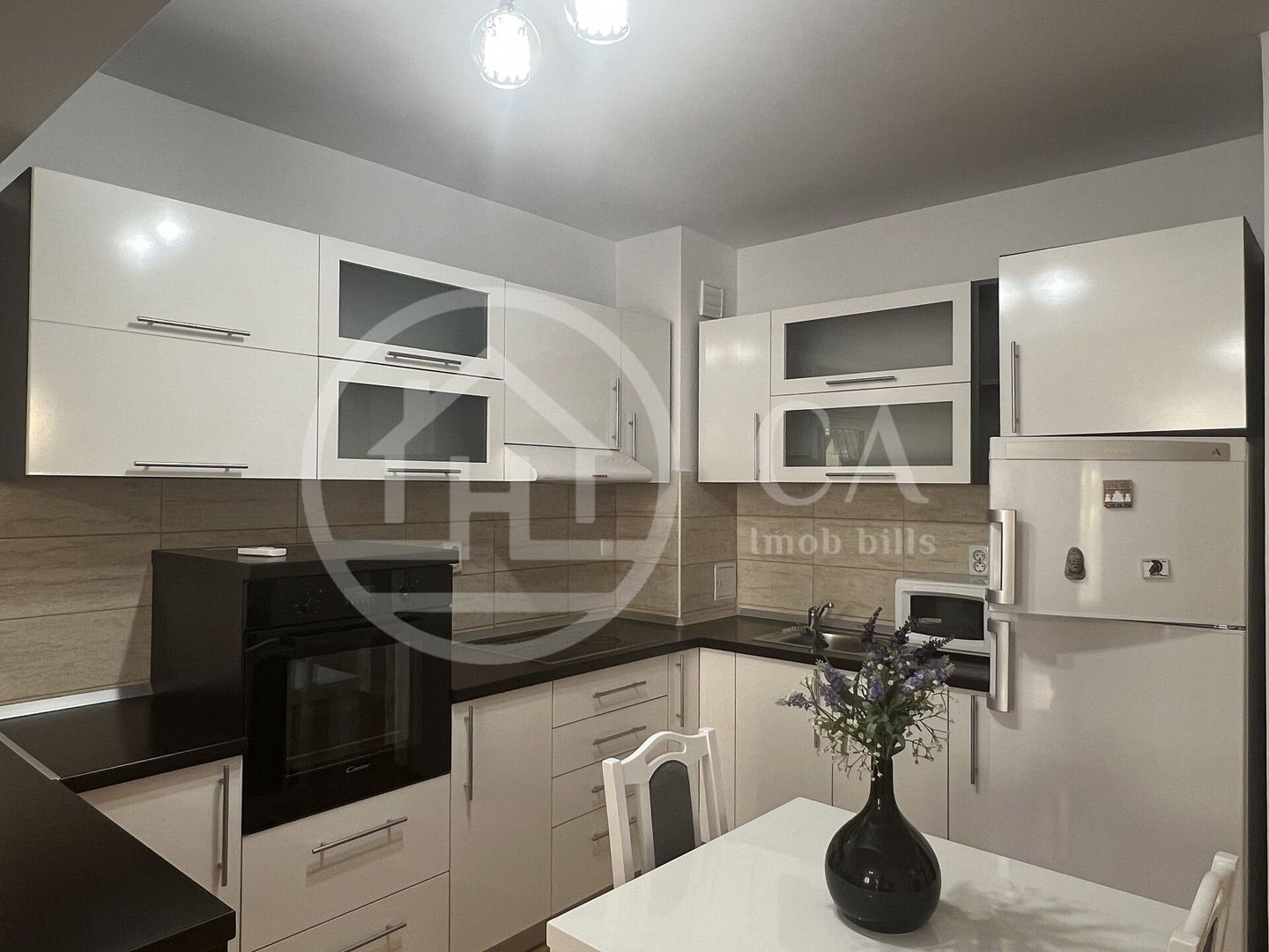 Apartament cu 2 camere de vanzare in Prima Nufarul Oradea - Poză 3