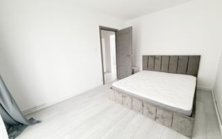 Inchiriere Apartament 3 camere decomandat Trivale - Poză 5