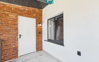 Casă cu 4 camere și teren de 738 mp - Șimand - Poză 16