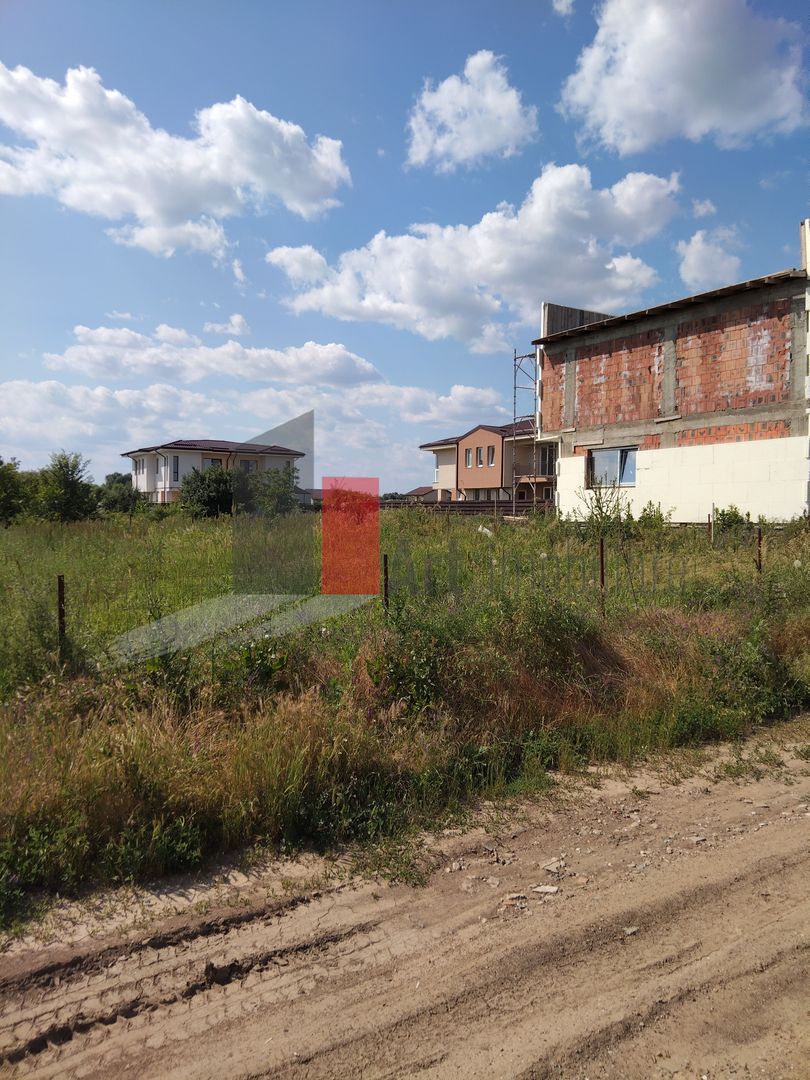 De vanzare lot constructie comuna Berceni - Poză 1