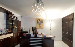 Agigea - vila cu potențial multiplu pentru locuința sau business. - Poză 9