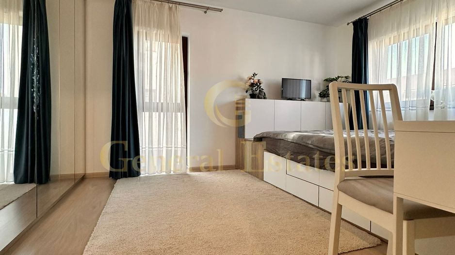 De vanzare apartament cu 3 camere | Sanpetru - Poză 3