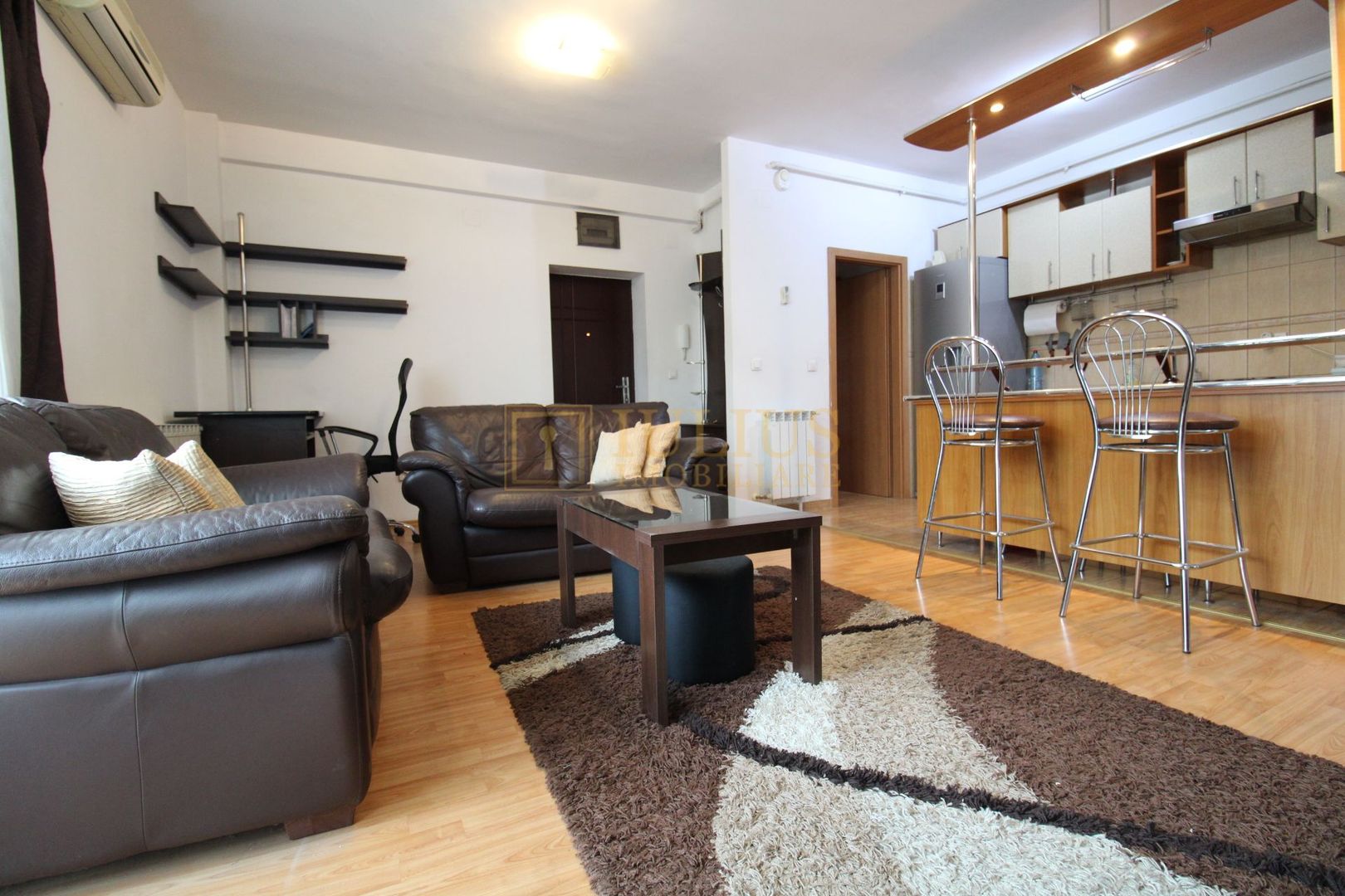 Complex Studentesc, centrala proprie; loc parcare inclus. - Poză 2