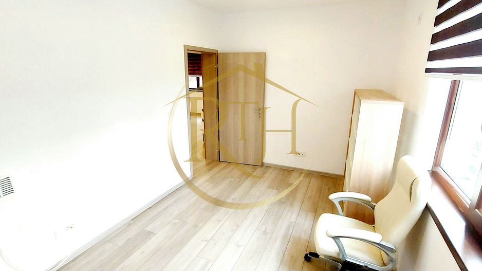 Oferim spre inchiriere apartament spatios, 3 camere, Bloc Nou, Braytim - Poză 13