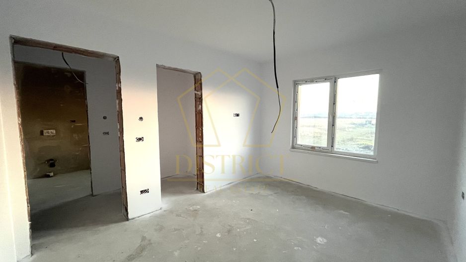 Duplex cu 4 camere despărțit prin camera tehnica | Mosnita Noua - Poză 10