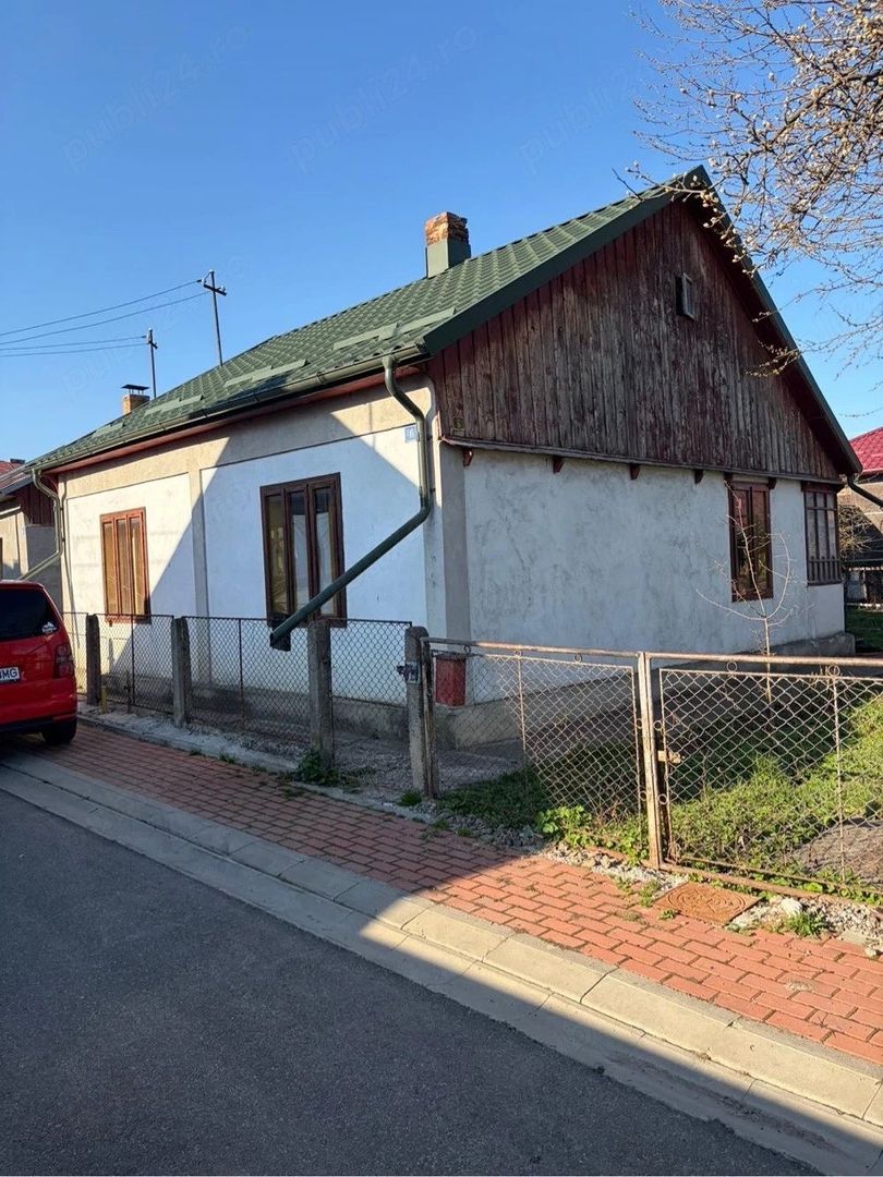 Casa Bătrânească de Vanzare cu 3 Ari Teren I Suceava/Itcani I 40.000Euro - Poză 1