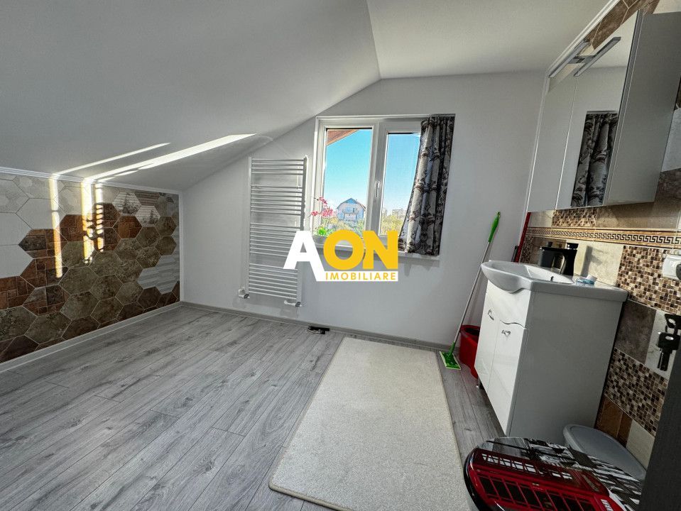 Casa de vanzare, 4 camere, 2 bai, mobilata-utilata, 234 mp teren - Poză 13