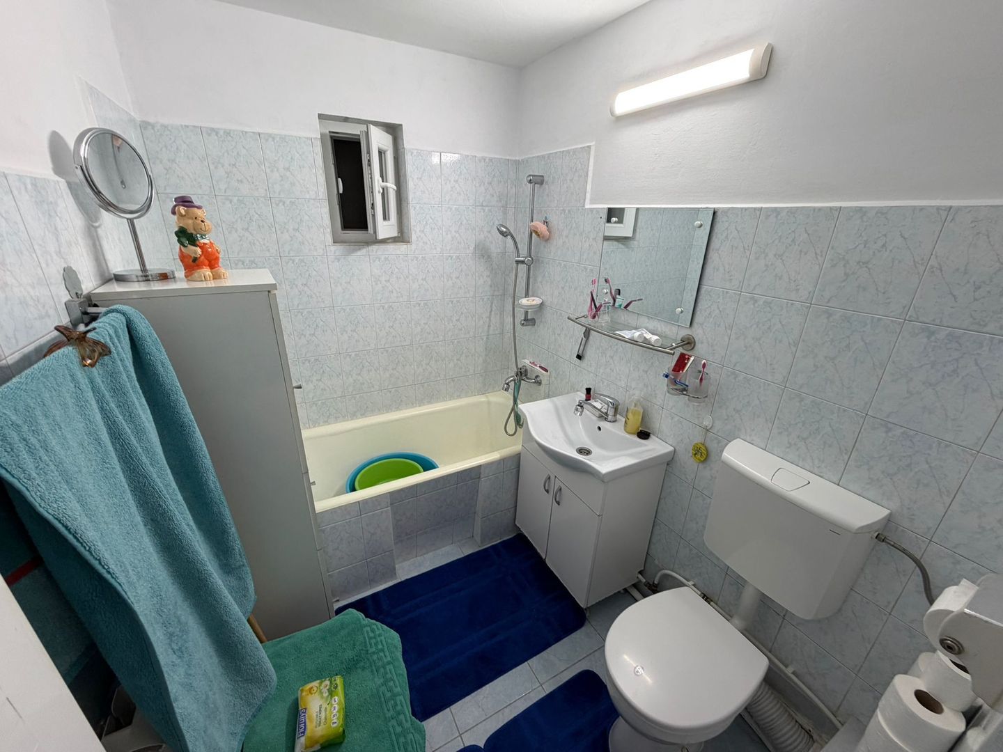 Apartament 2 camere, decomandat - zona Cetate - Poză 9