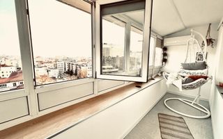 Garsoniera Piata Victoriei ( vedere panoramica ) - Poză 1