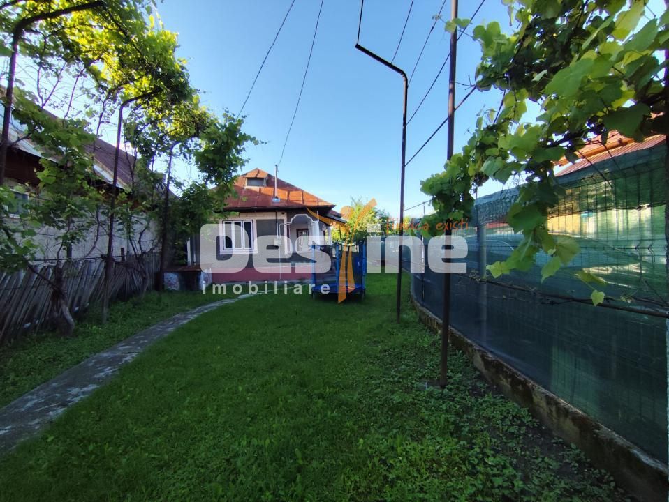 Casa Batraneasca cu 1410 mp teren, Cocorastii MIslii. - Poză 10