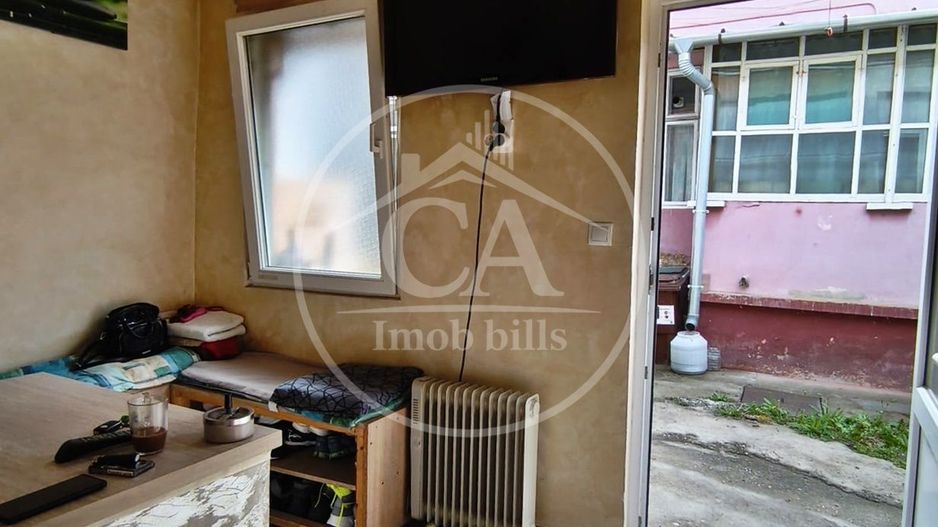 Apartament cu 2 camera la curte comuna de vanzare Central, Oradea - Poză 7