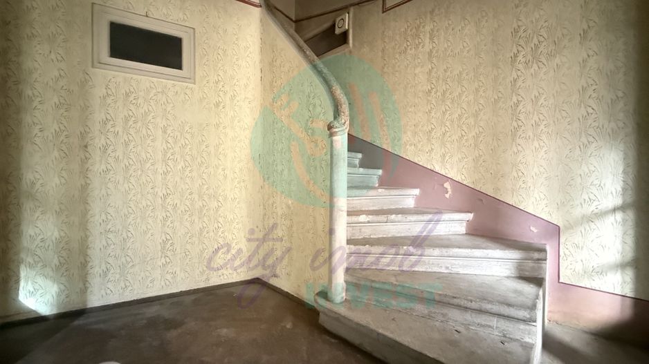 Casă interbelică Foișorul de Foc | Potențial mare | Curte liniștită - Poză 9