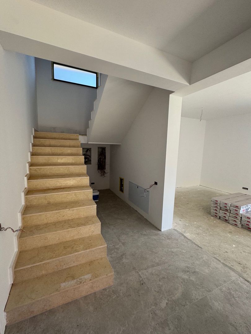 Vile PASIVE Tunari, asfalt, toate utilitatile, zona BUNA - Poză 5