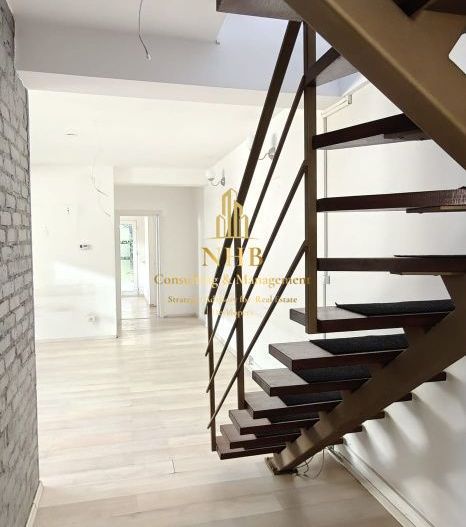 Vila Alba Iulia | Centrala Proprie | Parcare - Poză 2
