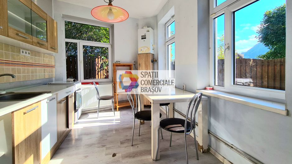 Casa 3 camere de închiriat Brasov - Centru - 80 mp. - Poză 1