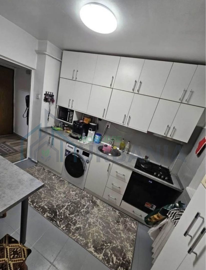 Apartament 3 camere, etaj 3/4, Mircea cel Bătrân, mobilat și utilat, 133.000 euro - Poză 2