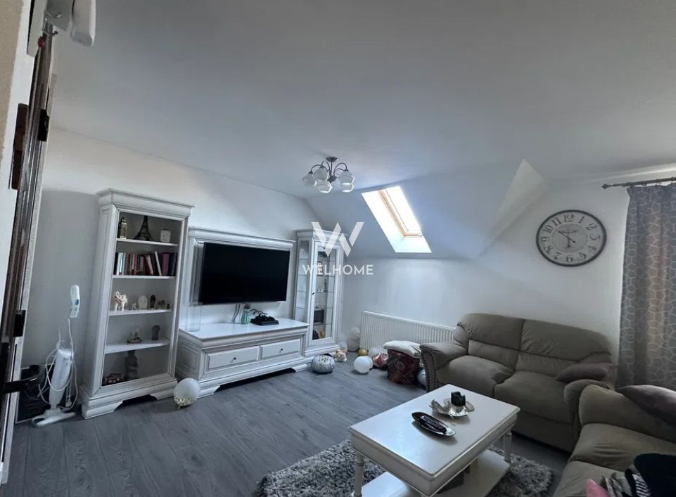 Casa cu etaj si intrare separata - Selimbar - Poză 1