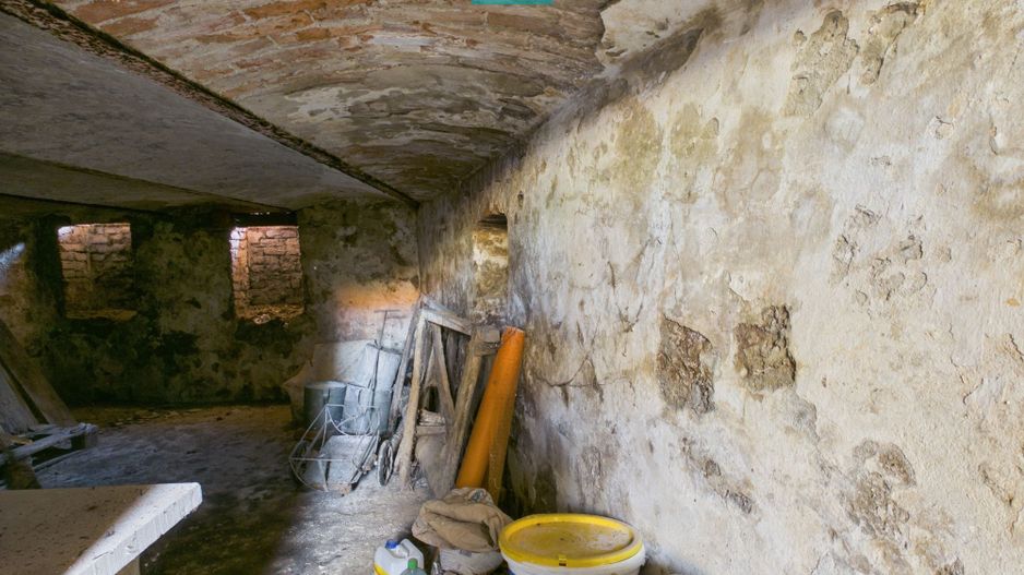 Casă din cărămidă cu teren 639 mp, Lipova - Poză 11