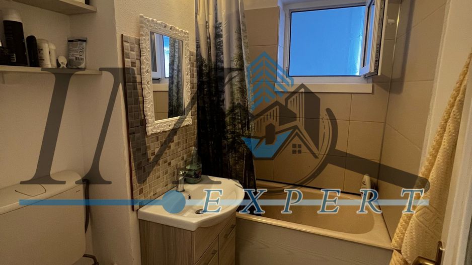 Apartament cu 2 camere la etajul 2 in Sebeș - Poză 6