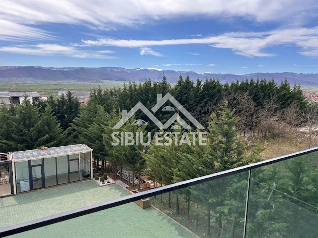 Apartament Clasa A cu Gradina, In Mijlocul Naturii: - Poză 3