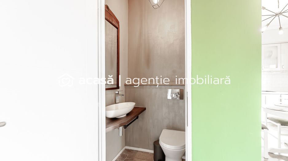 Apartament cu 3 camere ultracentral cu garaj - Poză 6