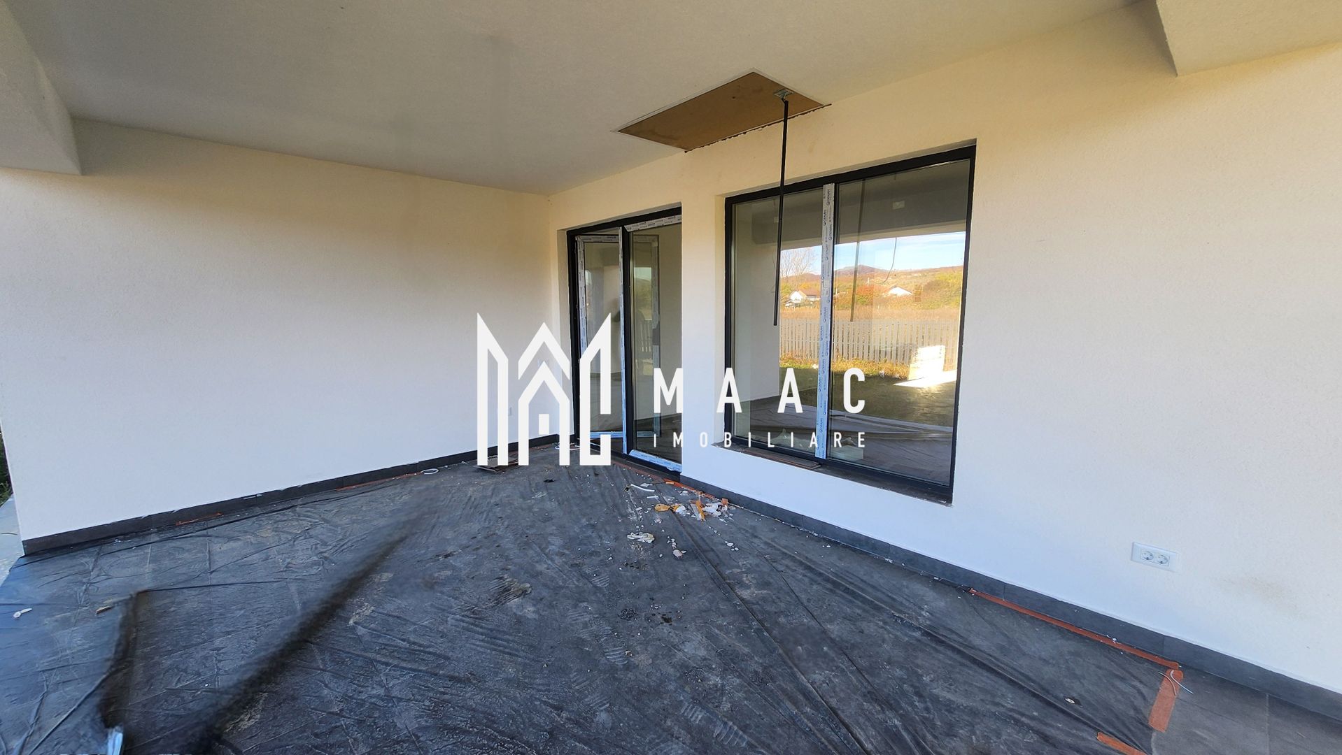 CASA NOUA NORD RESIDENCE- BUJORENI| 4 CAMERE, 2 BAI|142 mp utili, teren 500 mp - Poză 10