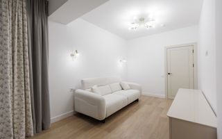 Vânzare, apartament, 2 camere, str. Calea Iesilor, sectorul Buiucani - Poză 6