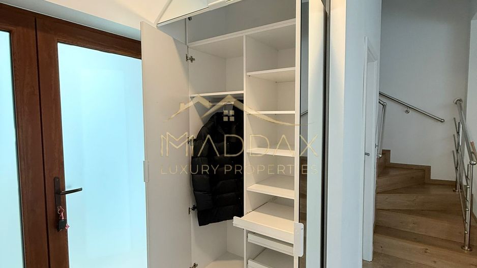 Vila cu 5 camere *200mp* + Teren *300* / 3 locuri de parcare // Pipera - Poză 15