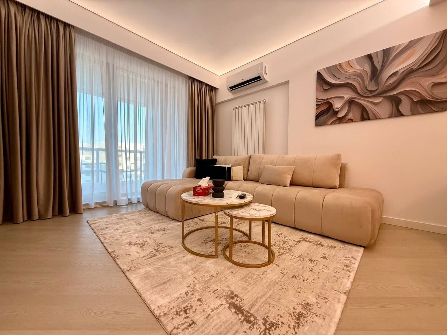 Apartament 3 camere de inchiriat parcare inclusa | Cortina North - Poză 1