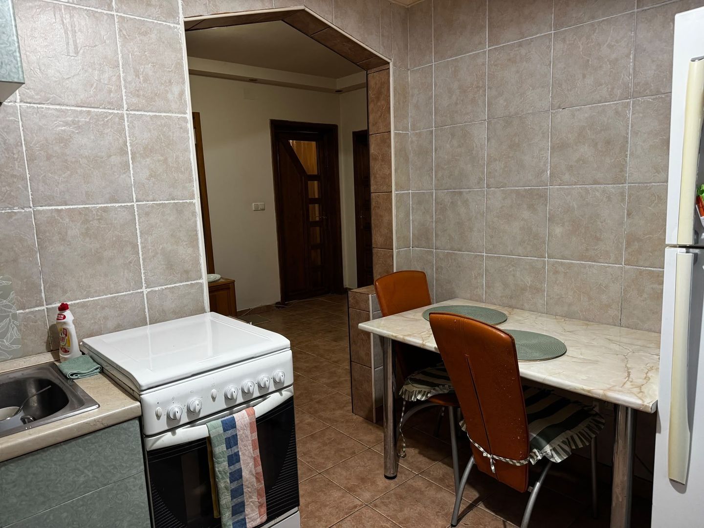 Apartament 2 camere zona Medicina - Poză 9