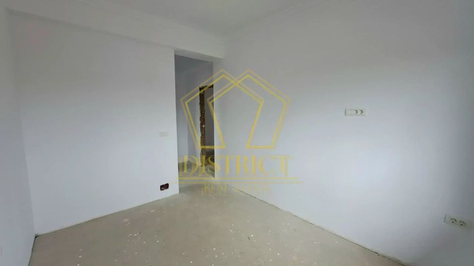 Duplex cu 5 camere, bucatarie inchisa, la cheie | Giarmata Mare - Poză 7