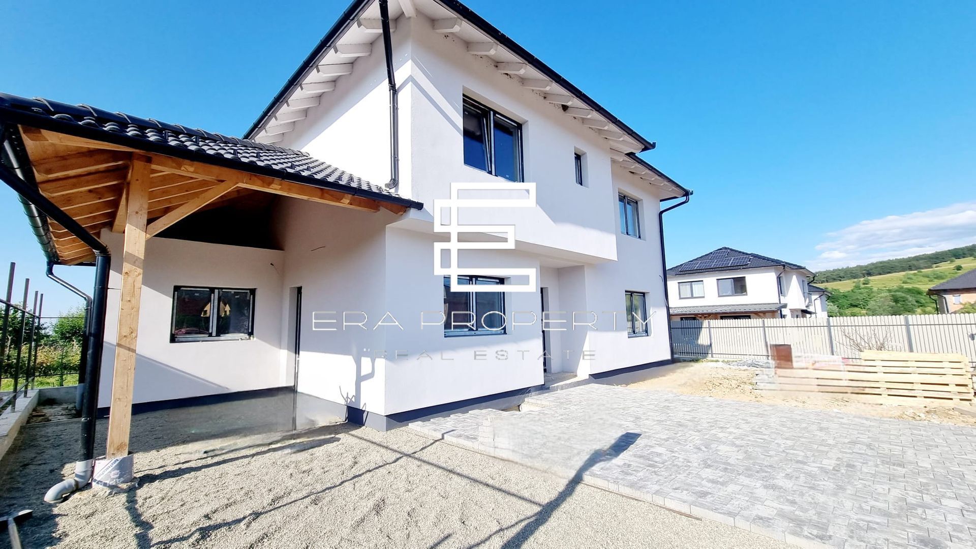 Casa individuala teren 450 mp, Poplaca - Poză 1