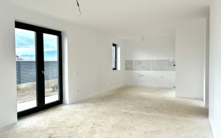 Casă / 4 camere / Sanpetru / Terasă - Poză 5